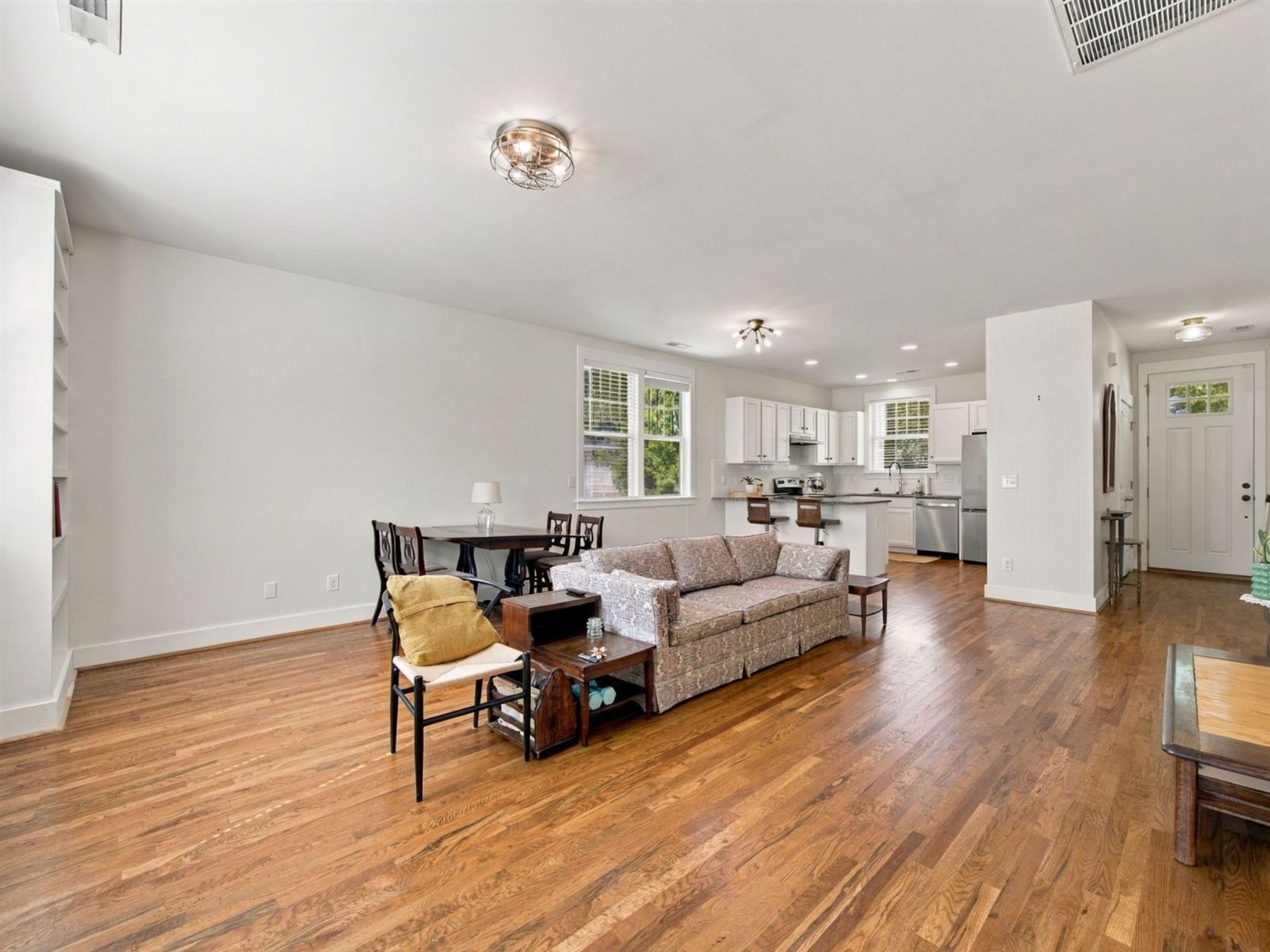 The same room, as photographed
