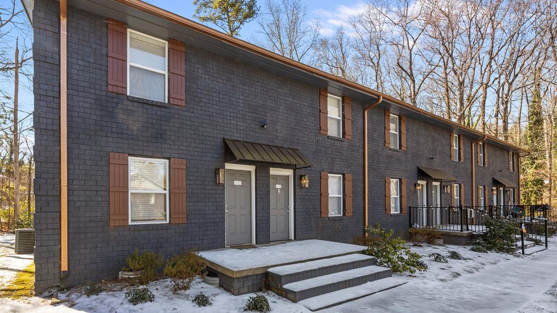 Townhomes at Cannon Mills exterior