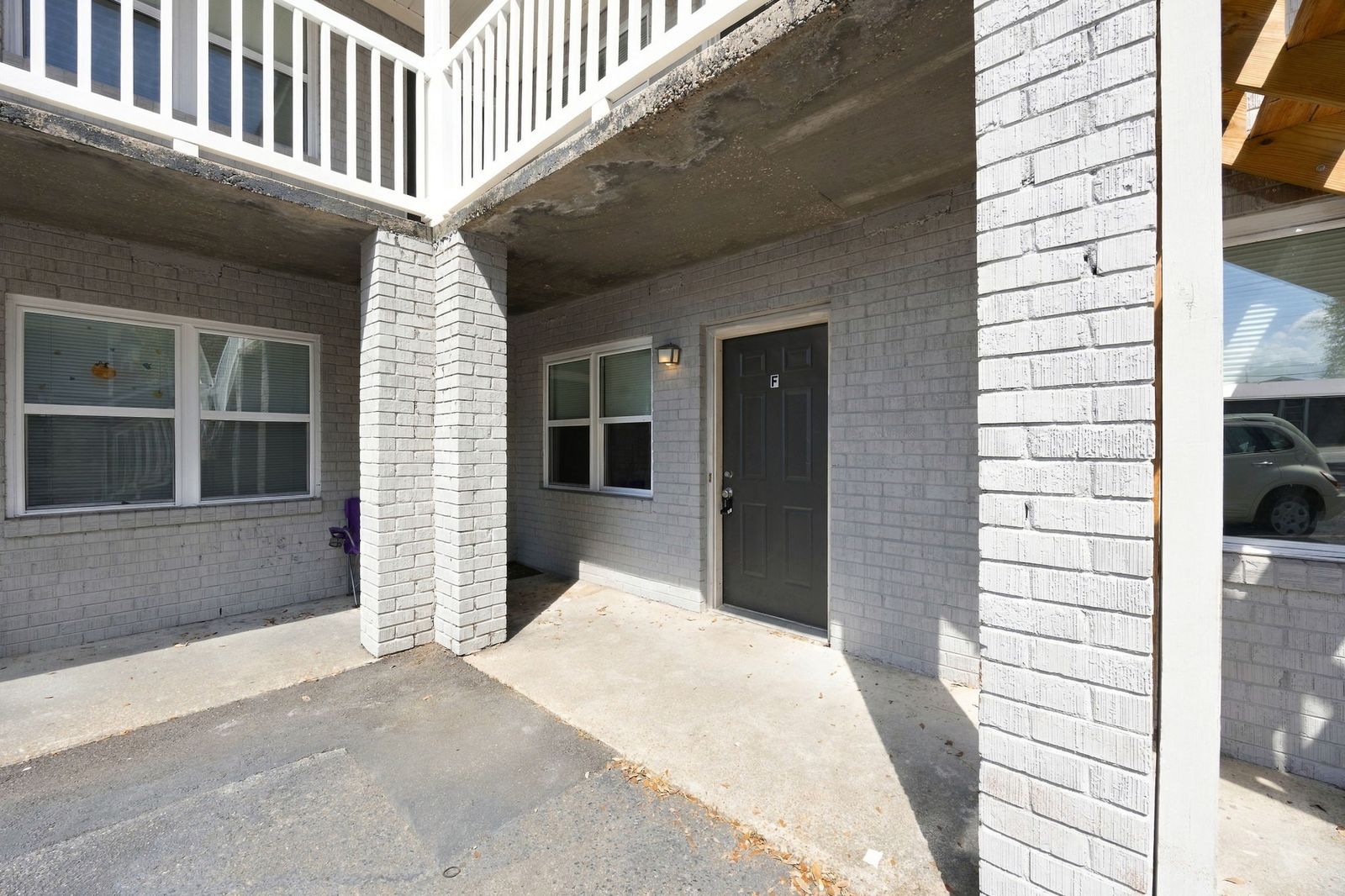 Unit entries under the walkway